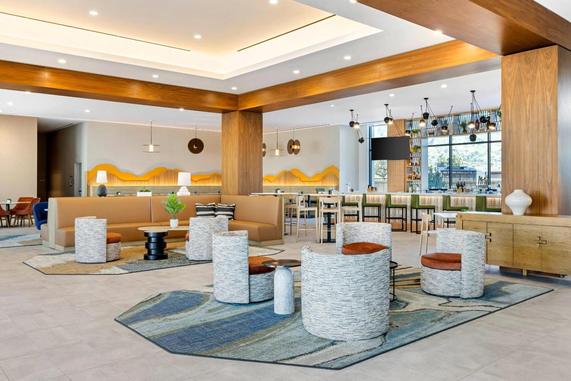 Cambria Hotel Burbank Airport Exteriér fotografie